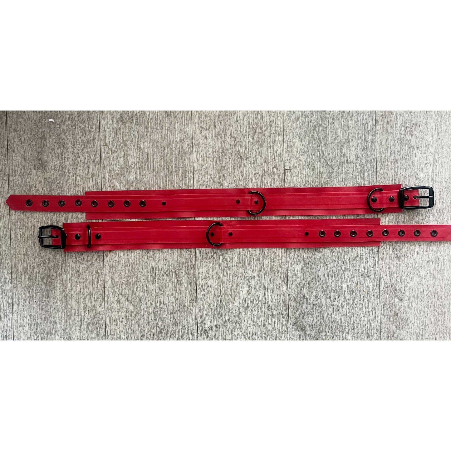 Red Latex D-Ring Thigh Straps