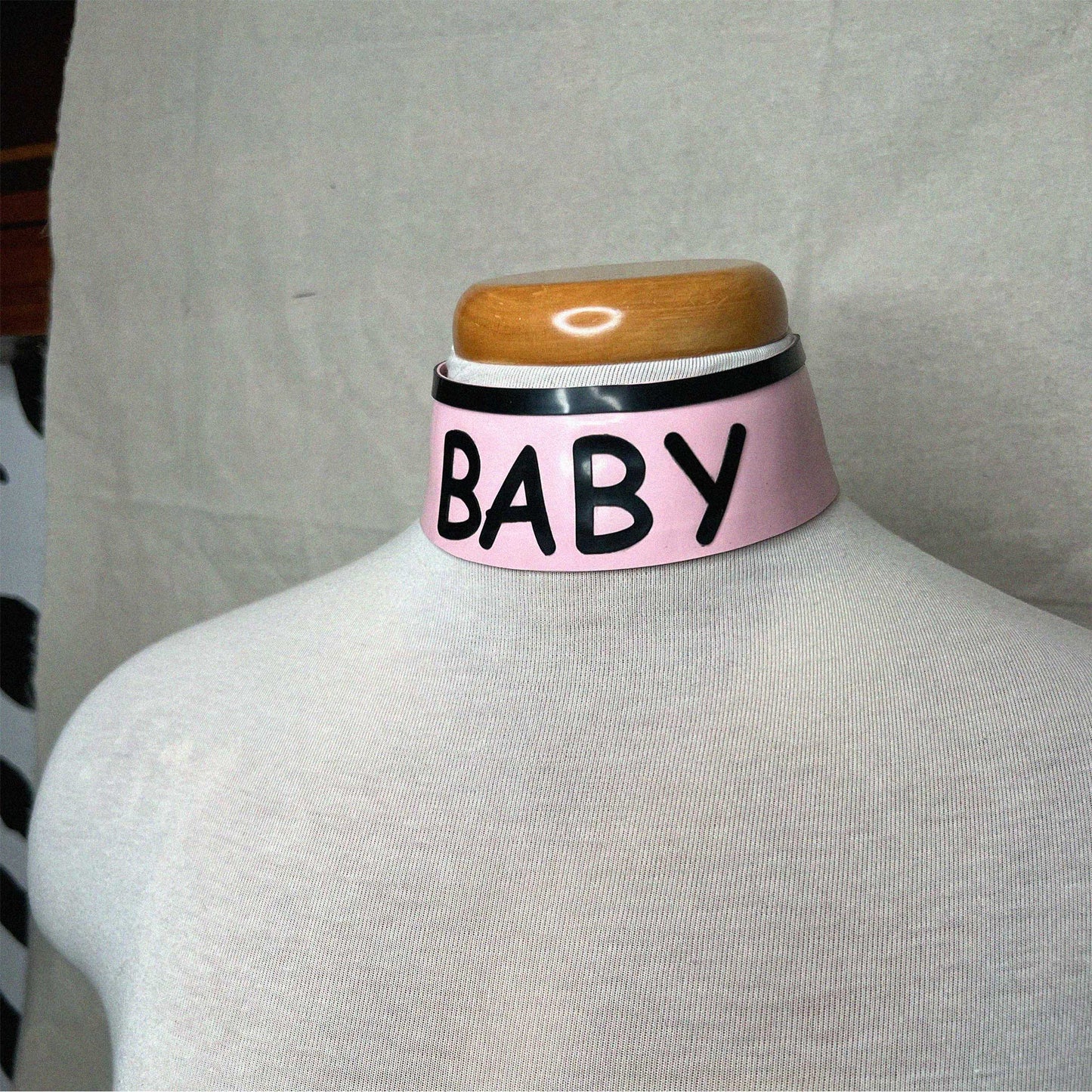Comic Sans ‘Baby’ Collar
