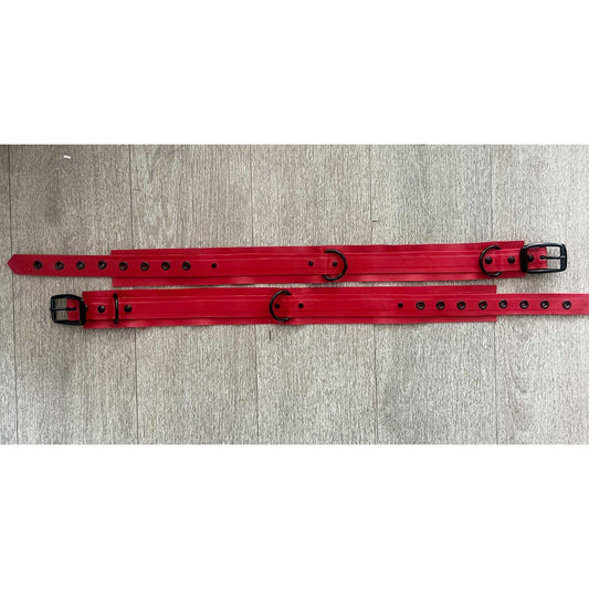 Red Latex D-Ring Thigh Straps