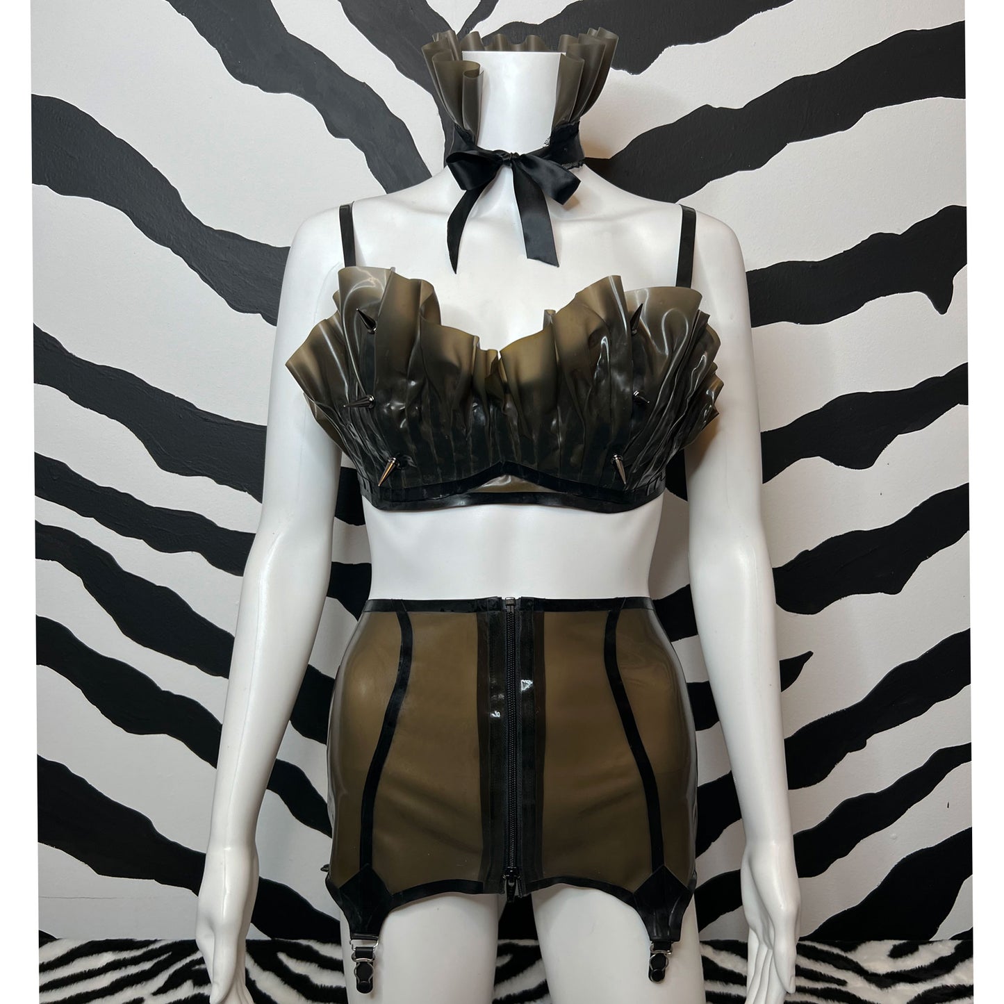 Spiked Ruffle Bra, Collar and Garter