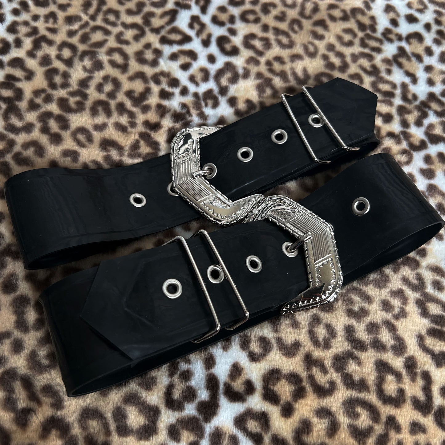 Western Buckle Latex Thigh Cuffs